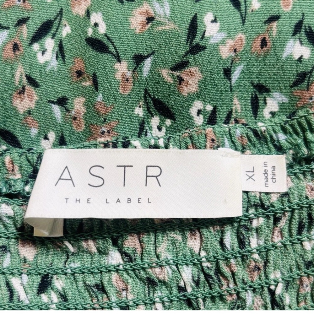 ASTR The Label Green Floral Square Neck Bubble Sleeve Midi Dress - Size XL - Picture 7 of 14